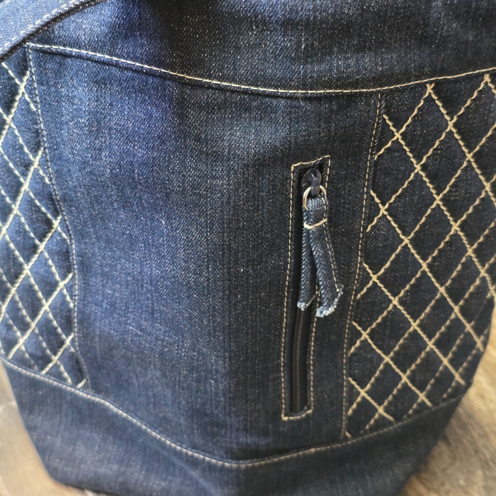 Vera Bradley Dark Wash Denim Diamond Lattice Embroidered Shoulder Bag Blue Hobo - Picture 6 of 11
